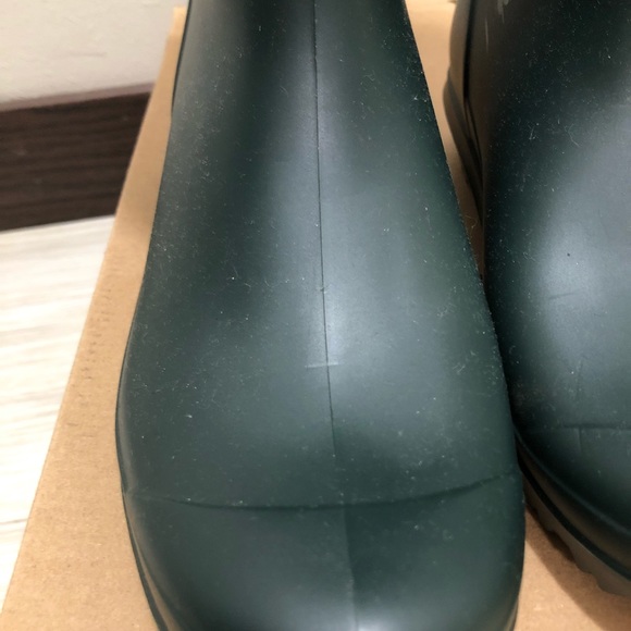 UGG Shelby Rainboots in Matte Olive - Picture 10 of 13